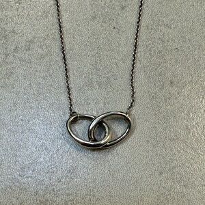 TIFFANY&Co. Interlocking Ovals Pendant Elsa Peretti Silver925 Necklace Women 16”
